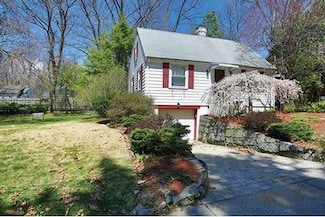 25 Wallace St, Newton Highlands, MA 02461