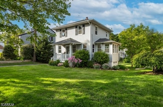 548 Main St, Chatham, NJ 07928