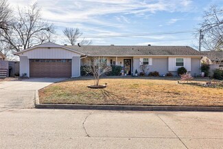 13 Delaware Dr, Shawnee, OK 74801