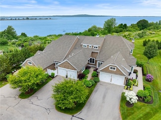83 Waters Edge Unit 24, Tiverton, RI 02878