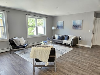 11 Waverly Place Unit 2, Melrose, MA 02176