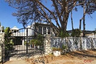 67 Flores Ave, Cayucos, CA 93430