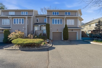 87 Village Green Unit N3, Bardonia, NY 10954