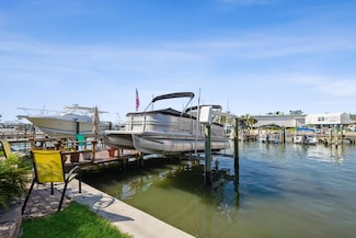 8763 44th Ave N Unit 109, St. Petersburg, FL 33709