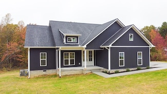 371 W Meadow Creek Rd, Monterey, TN 38574