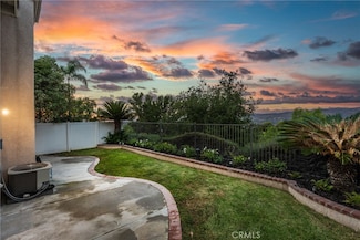 911 S Firefly Dr, Anaheim, CA 92808