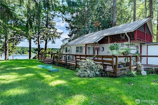 711 E Herron Blvd NW, Lakebay, WA 98349