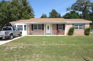 29 North St, Mary Esther, FL 32569