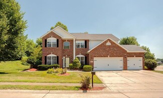 6025 Timberwolfe Dr, Glen Carbon, IL 62034