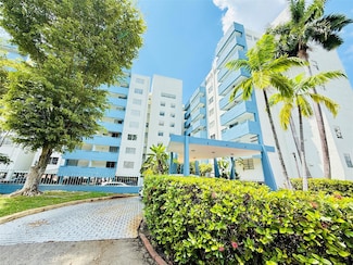 5050 NW 7th St Unit PH16, Miami, FL 33126