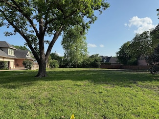 6226 Park Ln, Dallas, TX 75225