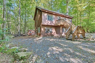 123 Ridgewood Cir, Hamlin, PA 18427