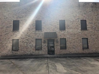 2200 Crestview St, Kenner, LA 70062