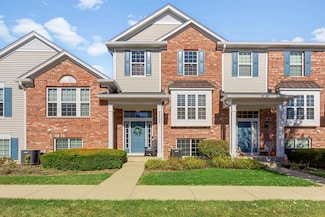 3303 Redbud Dr Unit 15, Lindenhurst, IL 60046