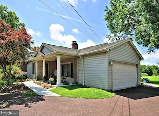 654 Allentown Rd, Telford, PA 18969