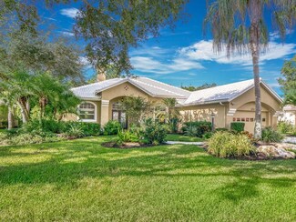 434 Fieldstone Dr, Venice, FL 34292