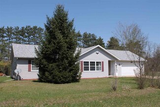 737 Twin Oaks Ct, Princeton, WI 54968
