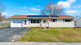 31 Scribner Cir, Lewiston, ME 04240