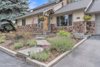 2214 E Lookout Dr, Coeur D Alene, ID 83815