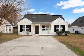 5120 Limewood St, Knightdale, NC 27545