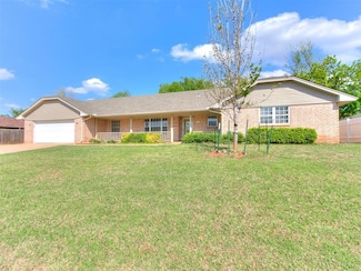 3913 Pine Ridge Rd, Shawnee, OK 74804