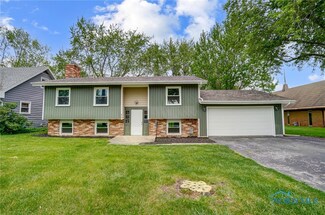 636 W Melrose Ave, Findlay, OH 45840