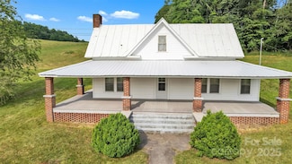 2531 N Carolina 16, Jefferson, NC 28640