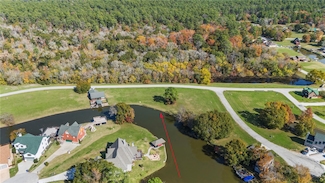 60 Wildwood Lake Dr, Huntsville, TX 77340