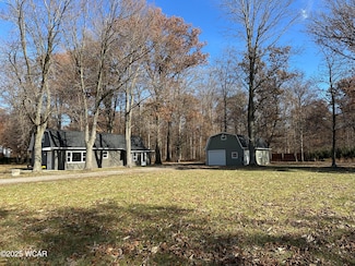 5550 Hartman Rd, Lima, OH 45807