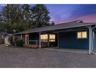 1004 N College St, Newberg, OR 97132