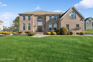 45 Duchess Dr, Monroe Township, NJ 08831