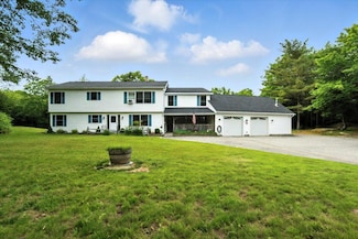 189 Old Chadbourne Rd, Lewiston, ME 04240