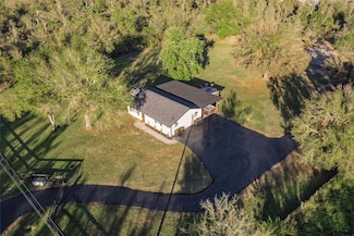 1010 Robinhood Dr, Punta Gorda, FL 33982