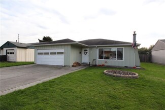 5 Browning Ct, Longview, WA 98632