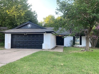 430 Kirby Creek Dr, Grand Prairie, TX 75052