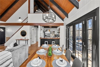 28886 Cedar Dr, Lake Arrowhead, CA 92352