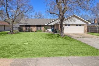502 Parklane Dr, Bossier City, LA 71111