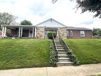 735 E 3rd St, Bloomsburg, PA 17815