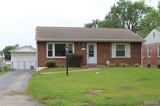 9240 Wabaday Ave, Saint Louis, MO 63114