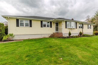 62 Canonchet Trail, Cranston, RI 02921