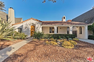 304 S Canon Dr, Beverly Hills, CA 90212