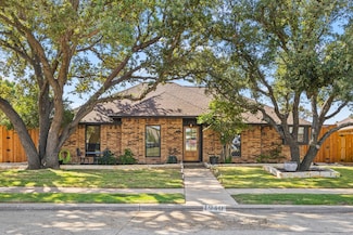 1940 Clearwater Trail, Carrollton, TX 75010