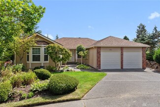 861 SW 345th St, Federal Way, WA 98023