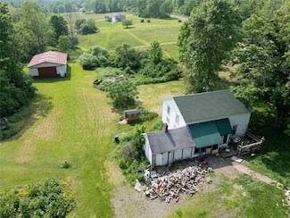 1635 Walker Rd, Endicott, NY 13760