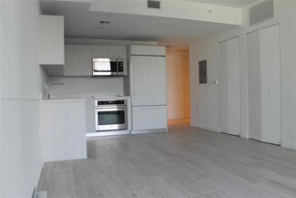 45 SW 9th St Unit 1610, Miami, FL 33130
