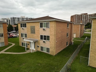 9662 Golf Terrace Unit 2E, Des Plaines, IL 60016