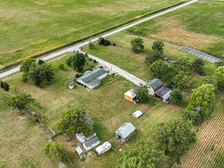2318 N 2600 Rd E, Watseka, IL 60970