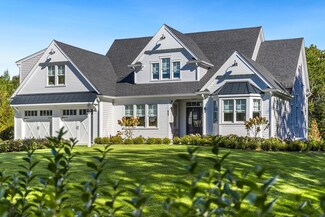 11 Norse Pines Dr, East Sandwich, MA 02537