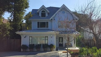 84 Walnut Ave, Atherton, CA 94027