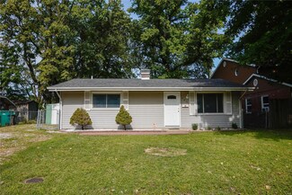605 Saint Nicholas Dr, East Saint Louis, IL 62206
